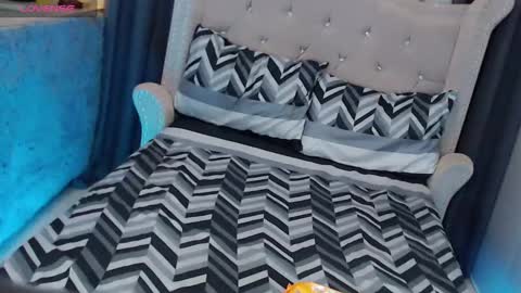 Snapshot of anawalters chatting on 03.02.25 anawalters online show from 03.02.25