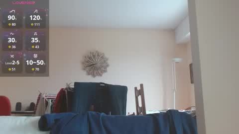 Snapshot of anax69 chatting on 10.19.25 mario online show from 10.19.25