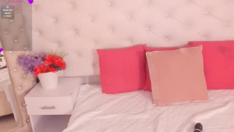 anchela garcia online show from 10.18.25