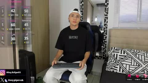 Snapshot of ander_bisex chatting on 10.13.25 Ander online show from 10.13.25