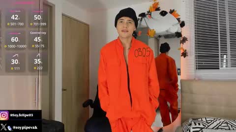 Snapshot of ander_bisex chatting on 10.15.25 Ander online show from 10.15.25