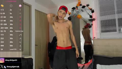 Snapshot of ander_bisex chatting on 10.30.25 Ander online show from 10.30.25