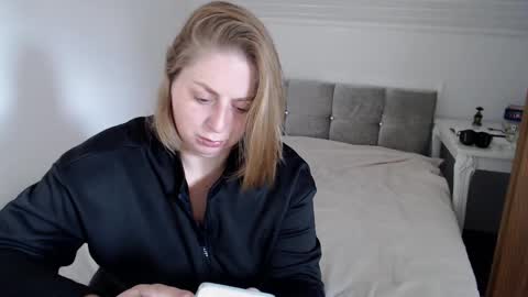 Andorphin online show from 11.24.25