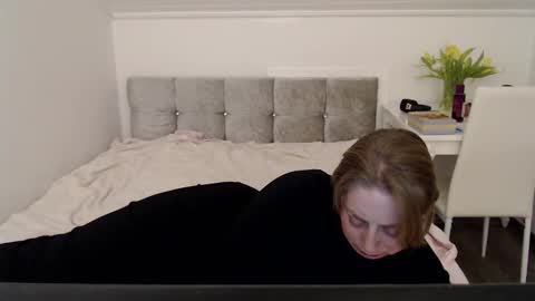 Snapshot of andorphina chatting on 01.19.26 Andorphin online show from 01.19.26