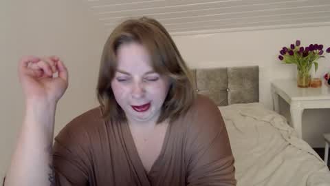 Snapshot of andorphina chatting on 02.16.26 Andorphin online show from 02.16.26