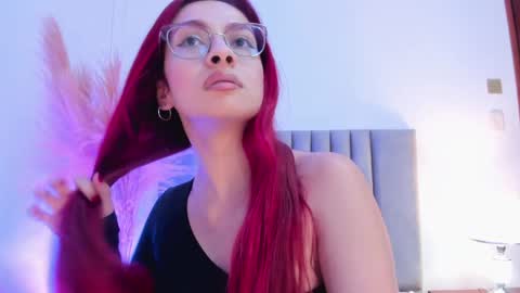 Snapshot of andracyruss chatting on 02.03.25 Andra Cyrus online show from 02.03.25