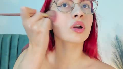 Snapshot of andracyruss chatting on 03.03.25 Andra Cyrus online show from 03.03.25