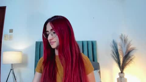 Snapshot of andracyruss chatting on 03.03.25 Andra Cyrus online show from 03.03.25