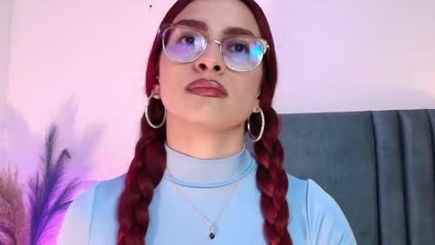 Snapshot of andracyruss chatting on 10.03.25 Andra Cyrus online show from 10.03.25