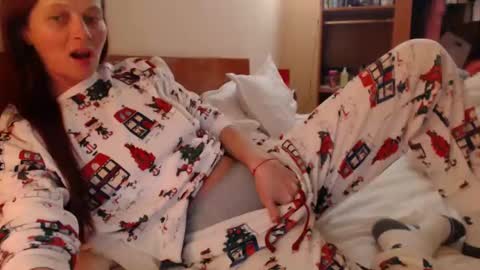 Snapshot of andrasweetie chatting on 03.09.25 Andra online show from 03.09.25