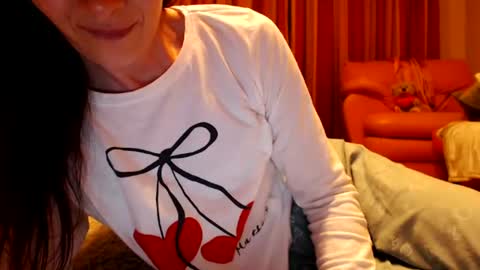 Snapshot of andrasweetie chatting on 07.09.26 Andra online show from 07.09.26