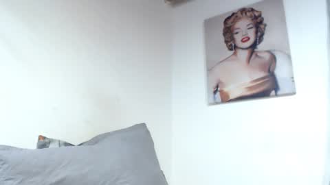 Snapshot of andre1082 chatting on 01.20.25 Andre online show from 01.20.25