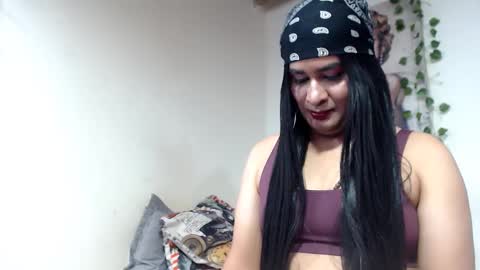 Snapshot of andre1082 chatting on 02.22.25 Andre online show from 02.22.25