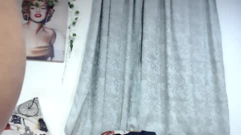 Snapshot of andre1082 chatting on 03.04.25 Andre online show from 03.04.25