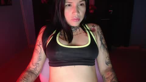 Snapshot of andre10_ chatting on 09.11.25 MARIA online show from 09.11.25