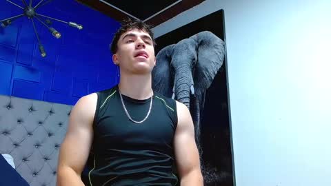 Snapshot of andre_parker chatting on 01.08.25 Andre Parker online show from 01.08.25