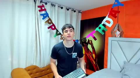 Snapshot of andre_parker chatting on 01.15.25 Andre Parker online show from 01.15.25