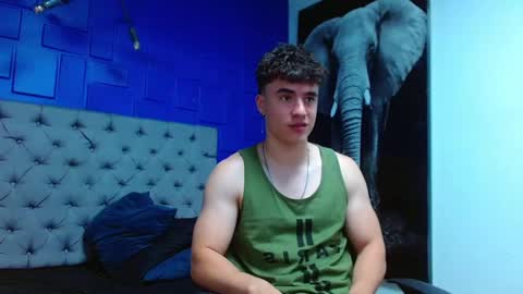 Snapshot of andre_parker chatting on 03.07.25 Andre Parker online show from 03.07.25