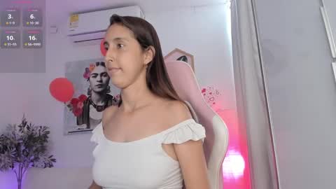 Snapshot of andre_sky_ chatting on 02.18.25 A l e online show from 02.18.25