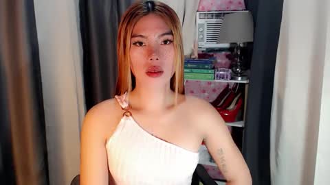 andrea06121998 online show from 02.23.26