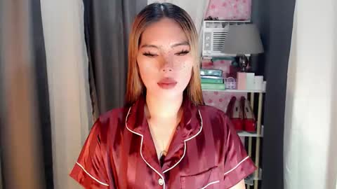 andrea06121998 online show from 04.18.26