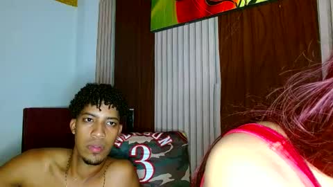 Snapshot of andrea_andres_couplehot chatting on 09.30.25 andrea andres couplehot online show from 09.30.25