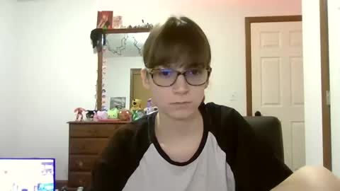 Snapshot of andrea_davenport chatting on 01.19.25 andrea online show from 01.19.25