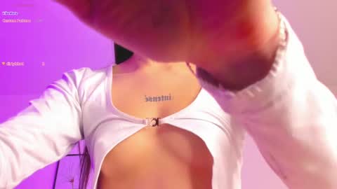 Andrea  online show from 02.19.25