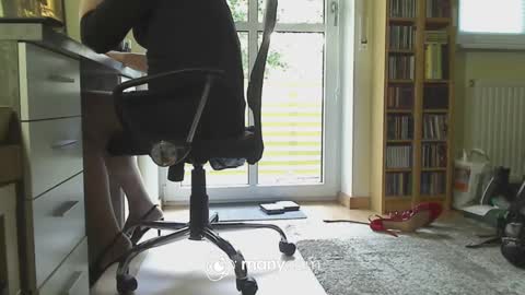 Andrea TV online show from 09.13.25