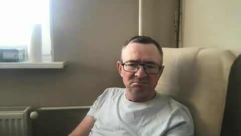 Snapshot of andreass60 chatting on 10.29.25 andreass60 online show from 10.29.25