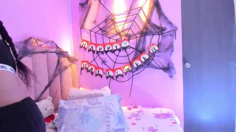 A n d r  e a S w e e t  online show from 10.16.25