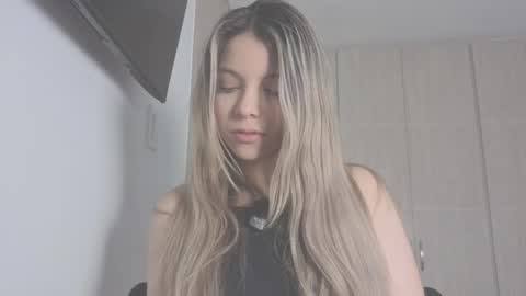 andreau 19 online show from 01.14.26