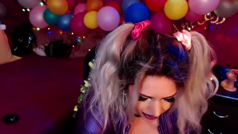 andreeajj online show from 02.13.25