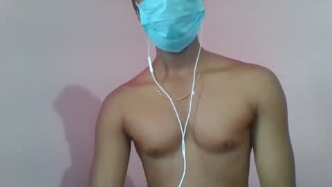 Snapshot of andres01_ chatting on 09.25.25 andres01_ online show from 09.25.25