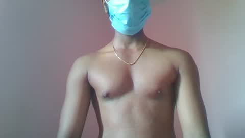 Snapshot of andres01_ chatting on 09.26.25 andres01_ online show from 09.26.25