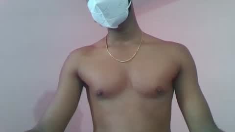 Snapshot of andres01_ chatting on 10.10.25 andres01_ online show from 10.10.25