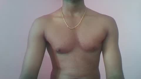 Snapshot of andres01_ chatting on 10.15.25 andres01_ online show from 10.15.25