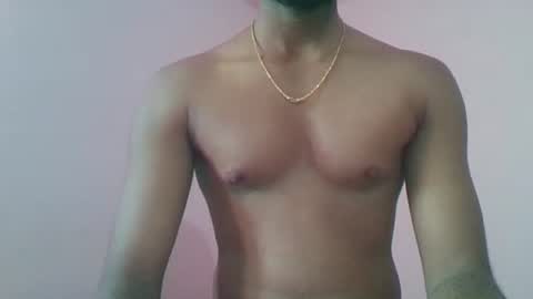 Snapshot of andres01_ chatting on 10.24.25 andres01_ online show from 10.24.25