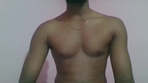 Snapshot of andres01_ chatting on 10.29.25 andres01_ online show from 10.29.25