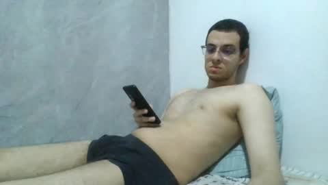 andres129494 online show from 03.29.26