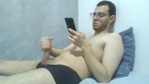 andres129494 online show from 04.14.26
