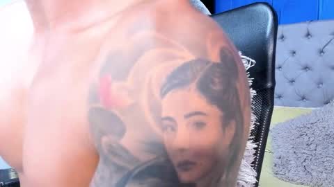 insta andres clark  online show from 10.08.25