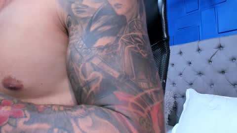 insta andres clark  online show from 12.02.25