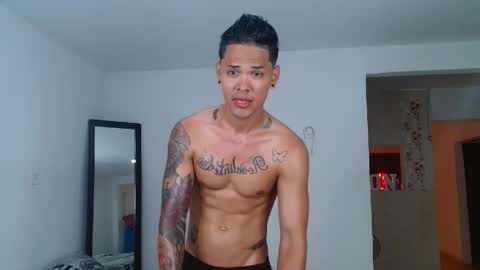 andres_santos777 online show from 04.20.26