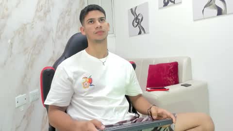 andres_stud online show from 10.06.25