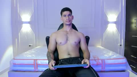 andres_stud online show from 06.20.26