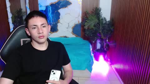 andres_tay online show from 04.13.26