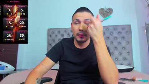 andressterling  online show from 09.13.25