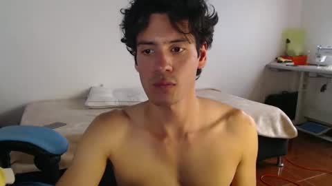 Snapshot of andrestorres0 chatting on 01.29.25 Andres Torres online show from 01.29.25