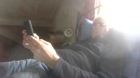 Snapshot of andrew160258 chatting on 04.03.26 Andrew online show from 04.03.26